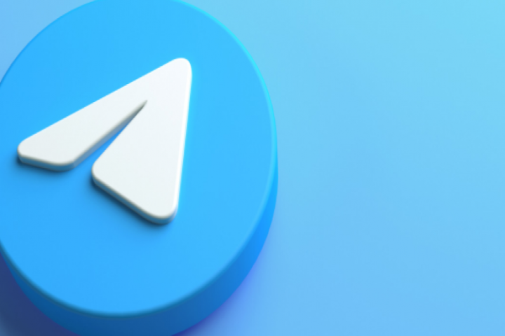 Telegram Updates Streaming, Downloads, and File Management