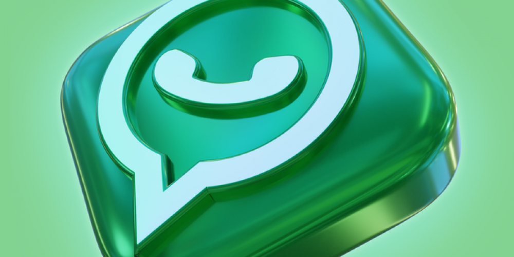 WhatsApp Beta for iOS Lets You Hide Your “Last Seen” from Certain Contacts Poster